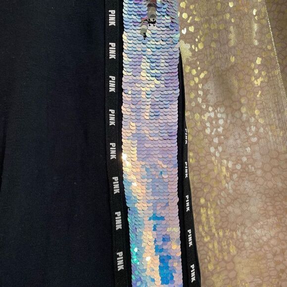 PINK Victoria’s Secret Mermaid Flip Sequin Bling Black Yoga Leggings, Medium - Picture 4 of 9